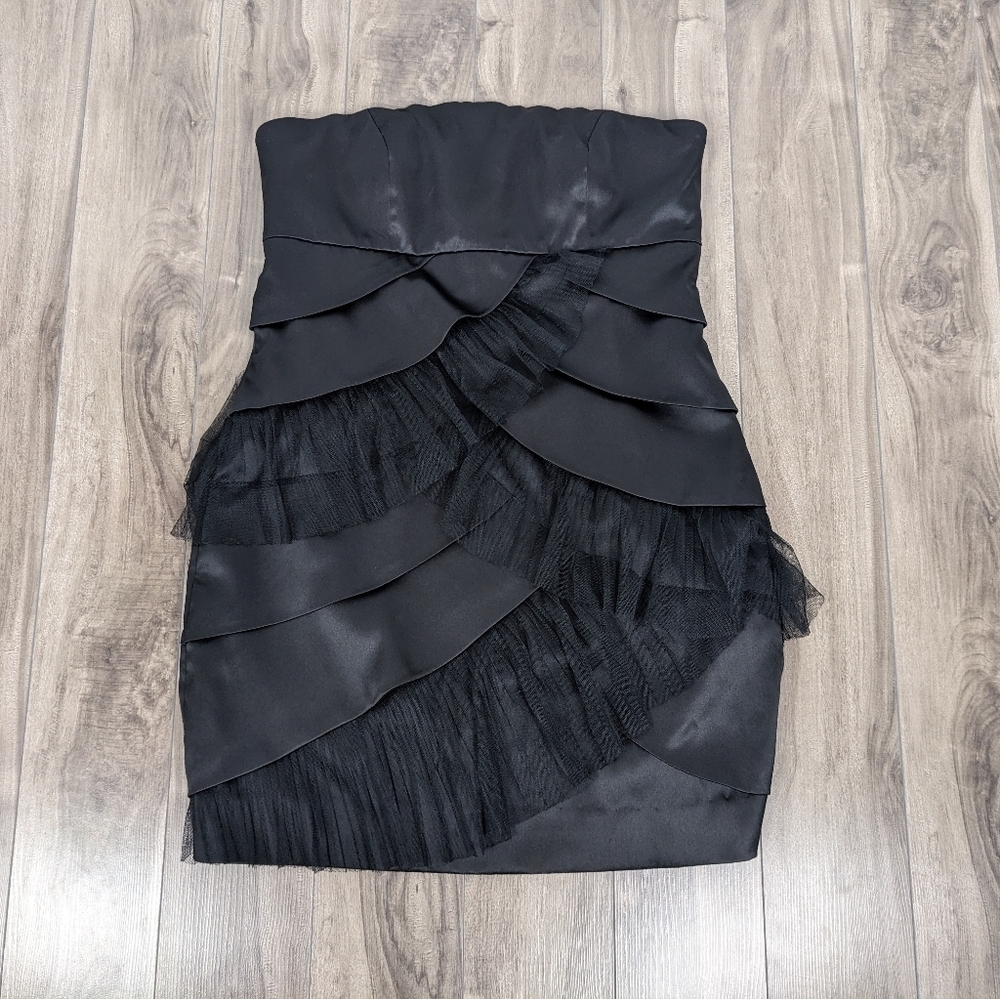RW&CO Black Corset Strapless Ruffle Dress Size 10 - Picture 2 of 6